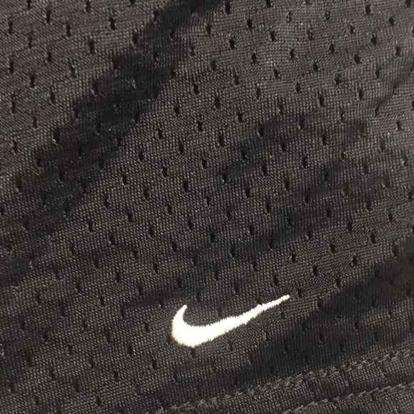 Men’s Nike shorts - Picture 2 of 5